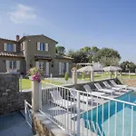 Villa Chiara *