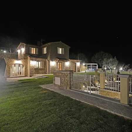 Chiara コルトーナ